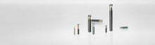 Laden Sie das Bild in den Galerie-Viewer, 1 x Smartrac Tierchip &quot;Nano&quot; 1,25 x 8 mm Internationaler Herstellercode (992)