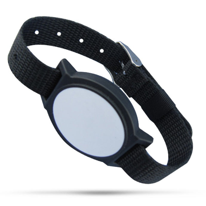 Armband (Nylon Wristband) in schwarz mit Alien H3 Chip